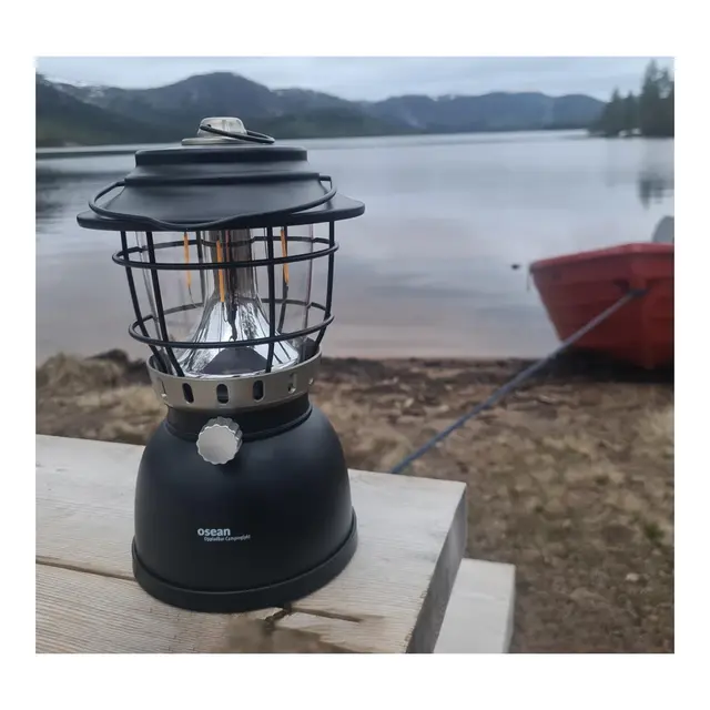 OSEAN Campinglykt m/ powerbank Sort matt - LED - Oppladbar 