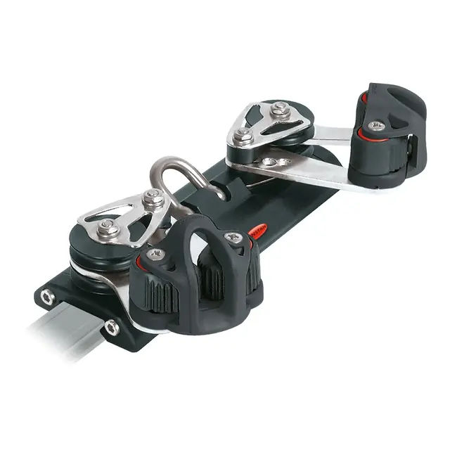 RONSTAN Vogn for serie 26 m/4 blokkskiver og cleats 