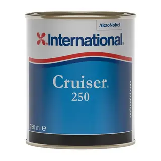 INTERNATIONAL Cruiser 200 / 250 selvpolerende bunnstoff
