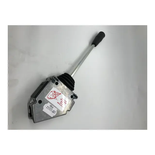 Kontrollboks RVC 211111-001 for betjening av hydrauliske ventiler. 
